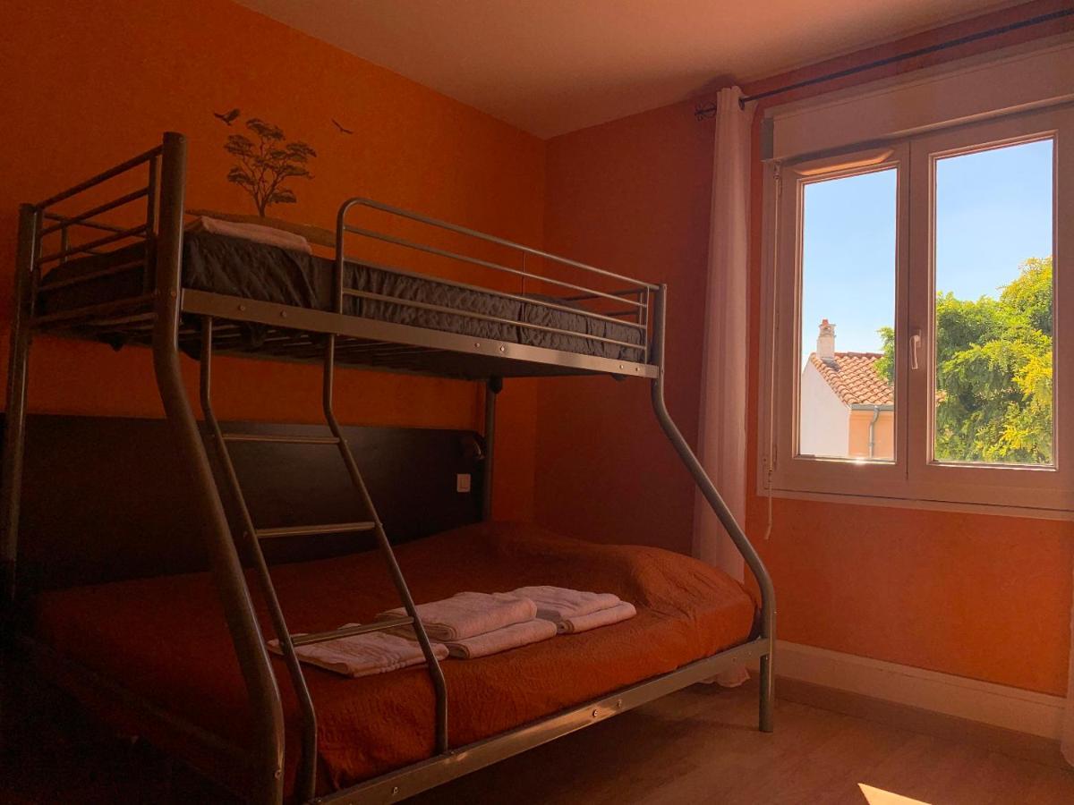 Hotel Les Rosiers Ла Рошел Екстериор снимка